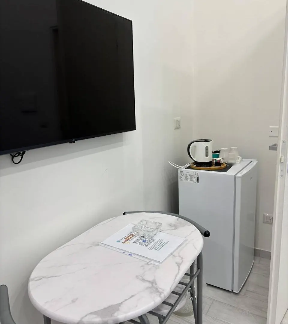 Bed & Breakfast B&B Mimela Napoli Italy